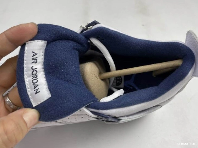 Retro 4 (2015) 314254-107 Jordan Columbia 0804